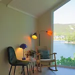 Summer Place By The River בית נופש