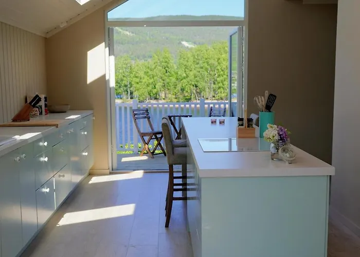 Summer Place By The River * Mjondalen